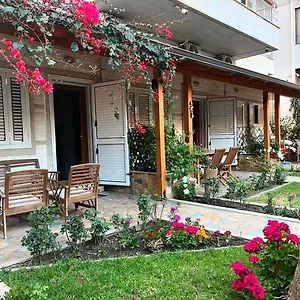 Gasthuis Guest Angolo Toscano, Vlorë