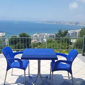 Residenca Juli Wlora